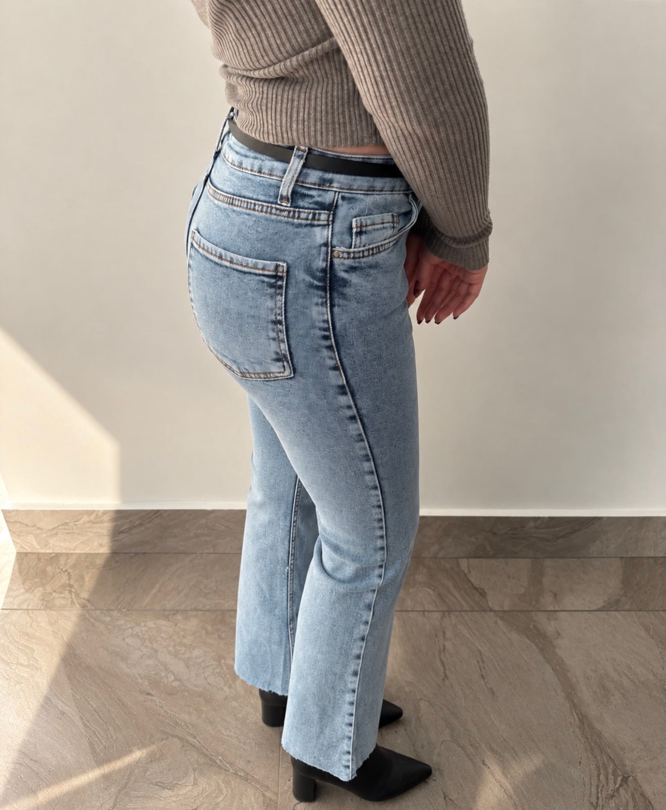 Kesik Paça Jean – 3. görsel
